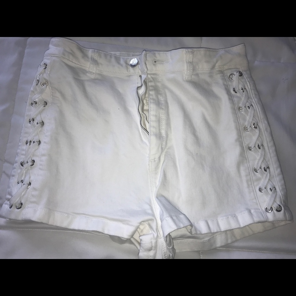 White high waisted shorts